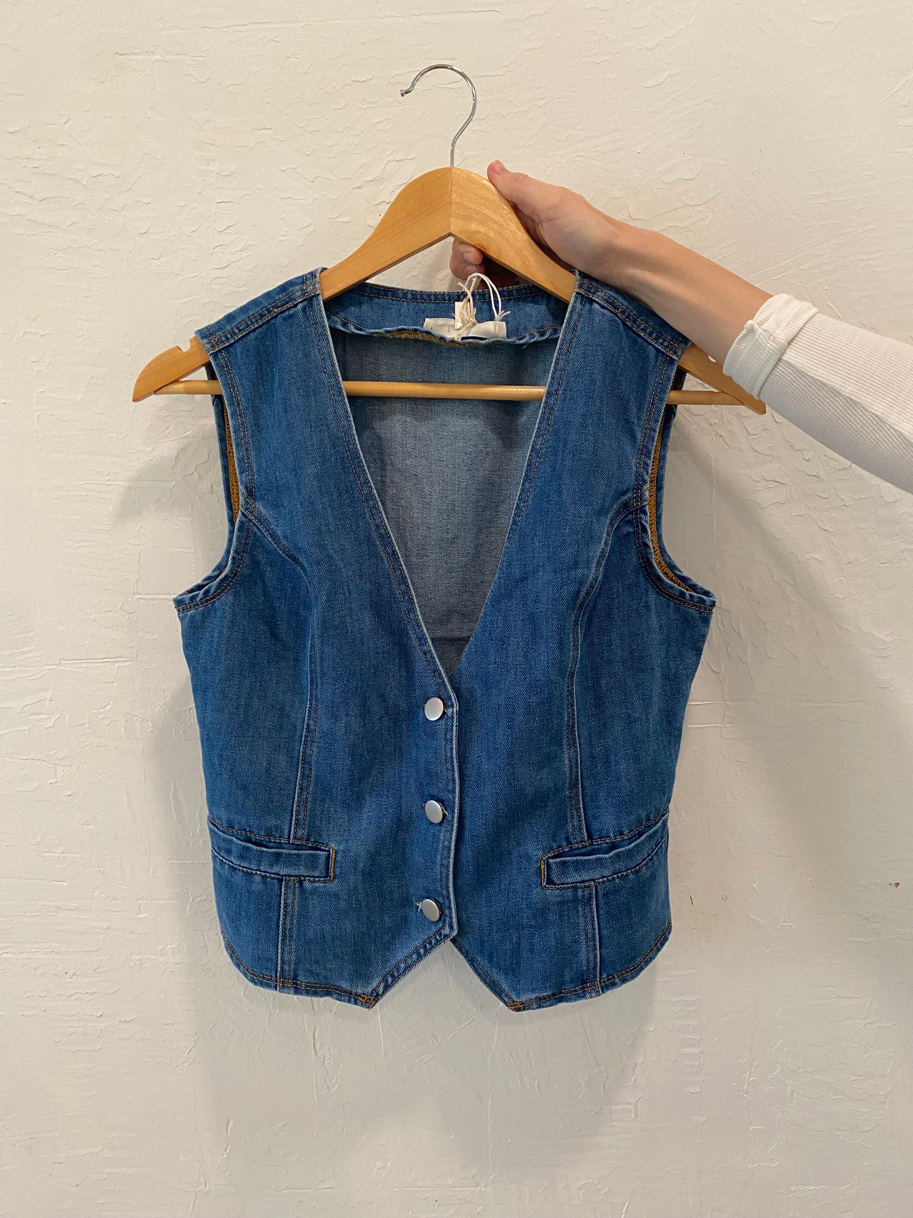 【DESCENTE GOLF 】Women's Blue Jean Down Vest /追跡付 Women's Gianna Lightweight Vest | Breathable Golf Vest