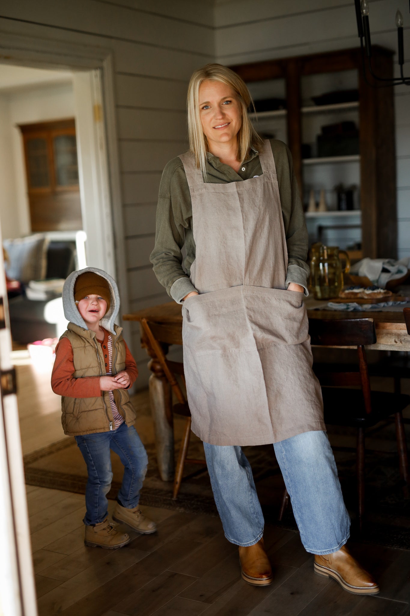 Linen Crossback Apron