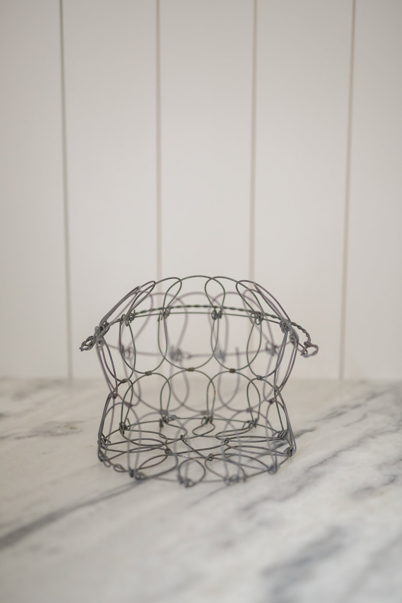 Adjustable Wire Basket